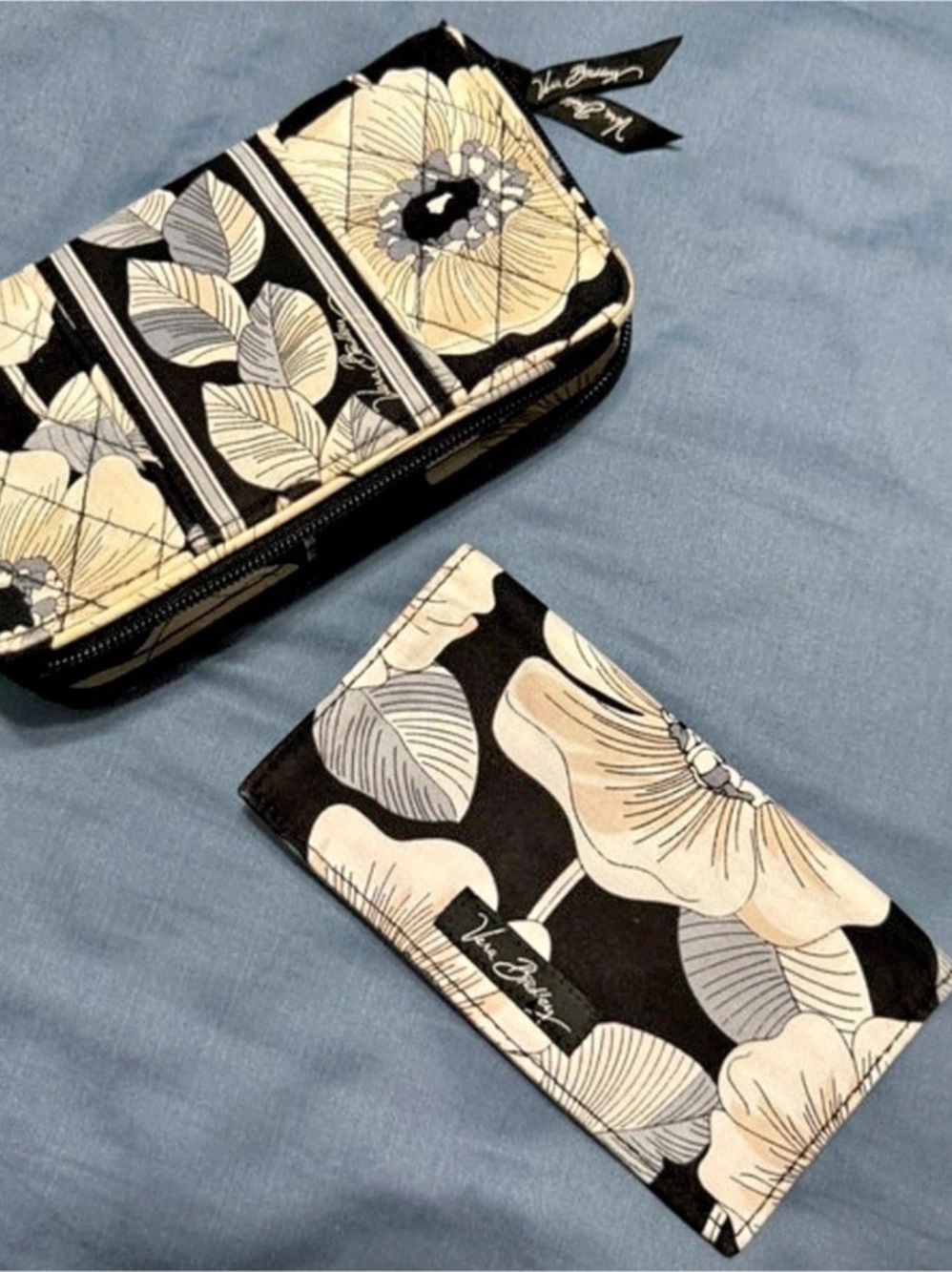 Vera Bradley Zip Around Travel Organizer Wallet and Checkbook Cover Set Black &